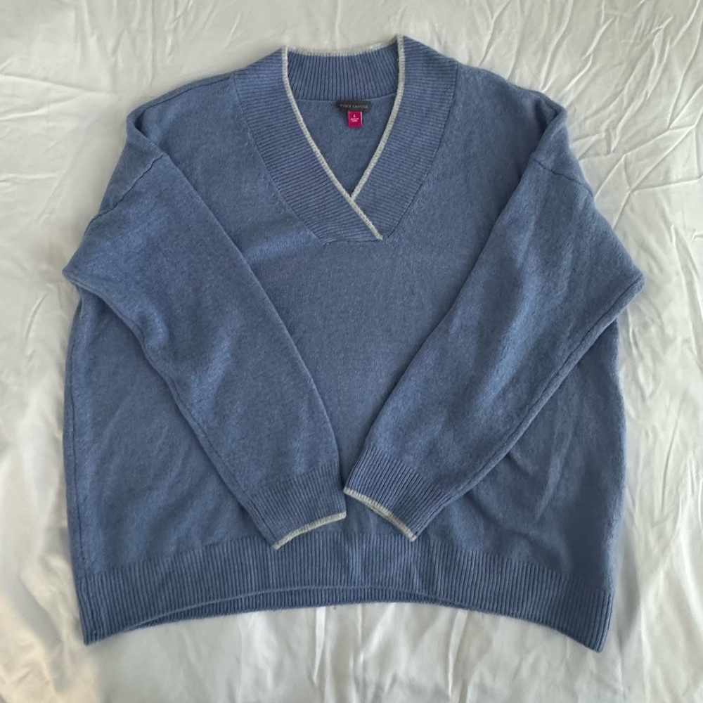Women’s blue V-Neck Sweater